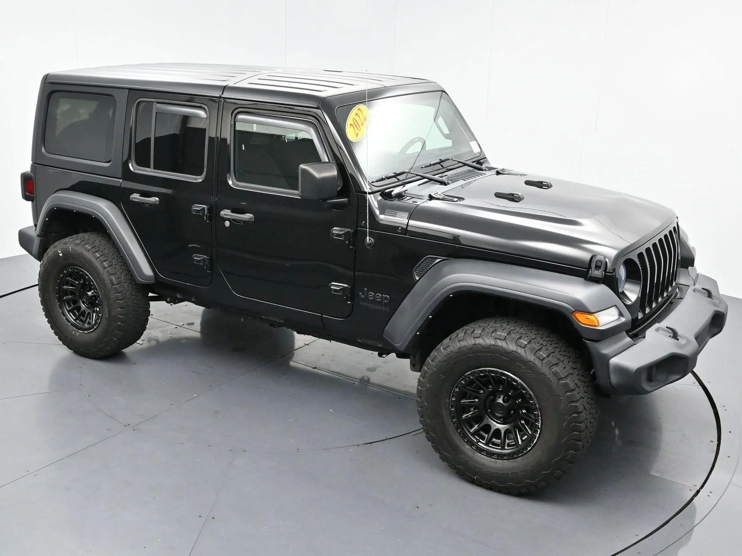 Used 2022 Black Clearcoat Jeep Unlimited Sport S image 29
