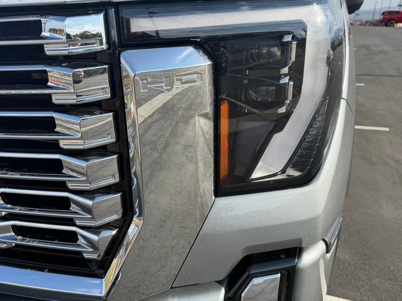 2026 GMC Sierra 3500HD Denali - Photo 24
