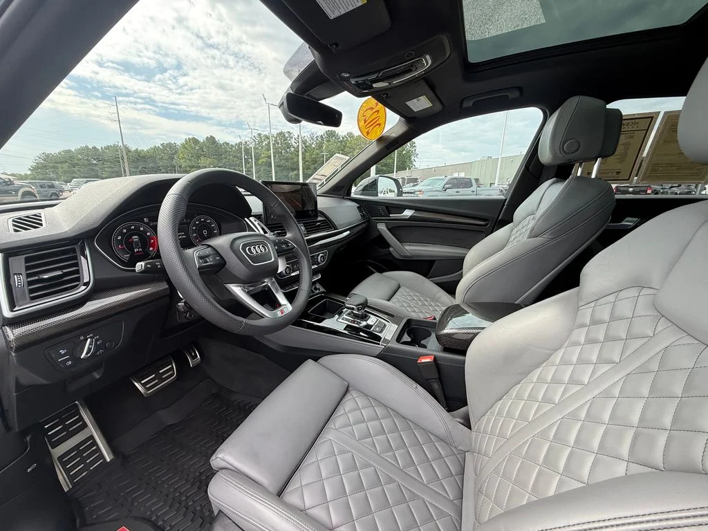 Used 2025 White Audi Premium Plus image 38