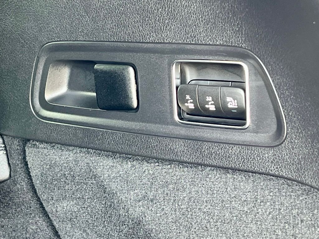 Certified Used 2026 Black Mercedes-Benz GLS 450 image 45