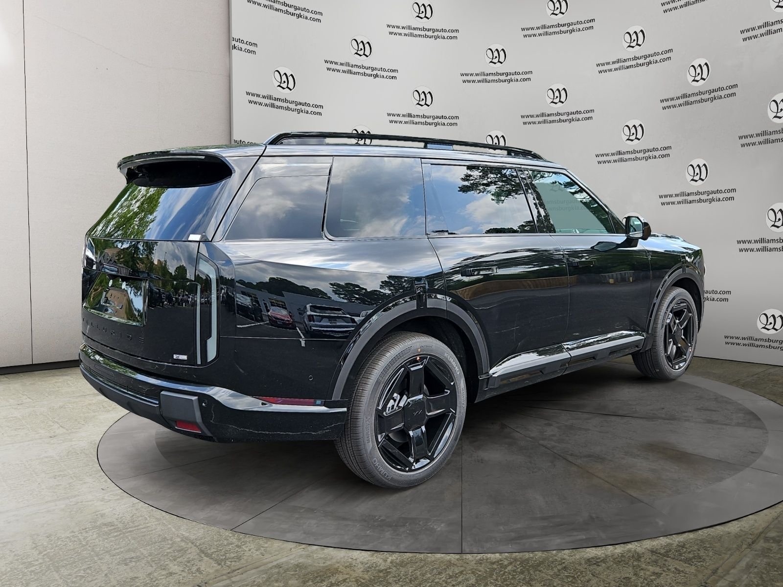 New 2027 Ebony Black Kia X-LINE SX PRESTIGE image 5