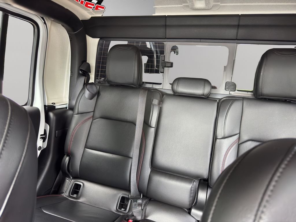 Used 2023 Bright White Clearcoat Jeep Rubicon image 39