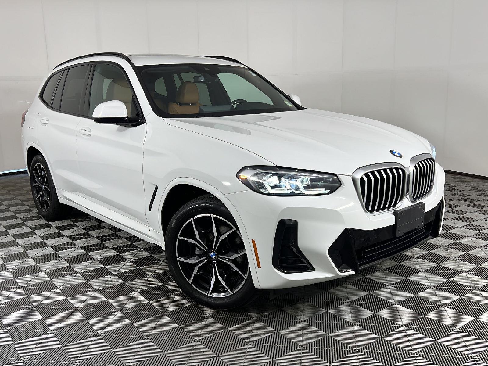 Used 2023 Alpine White BMW xDrive30i image 46