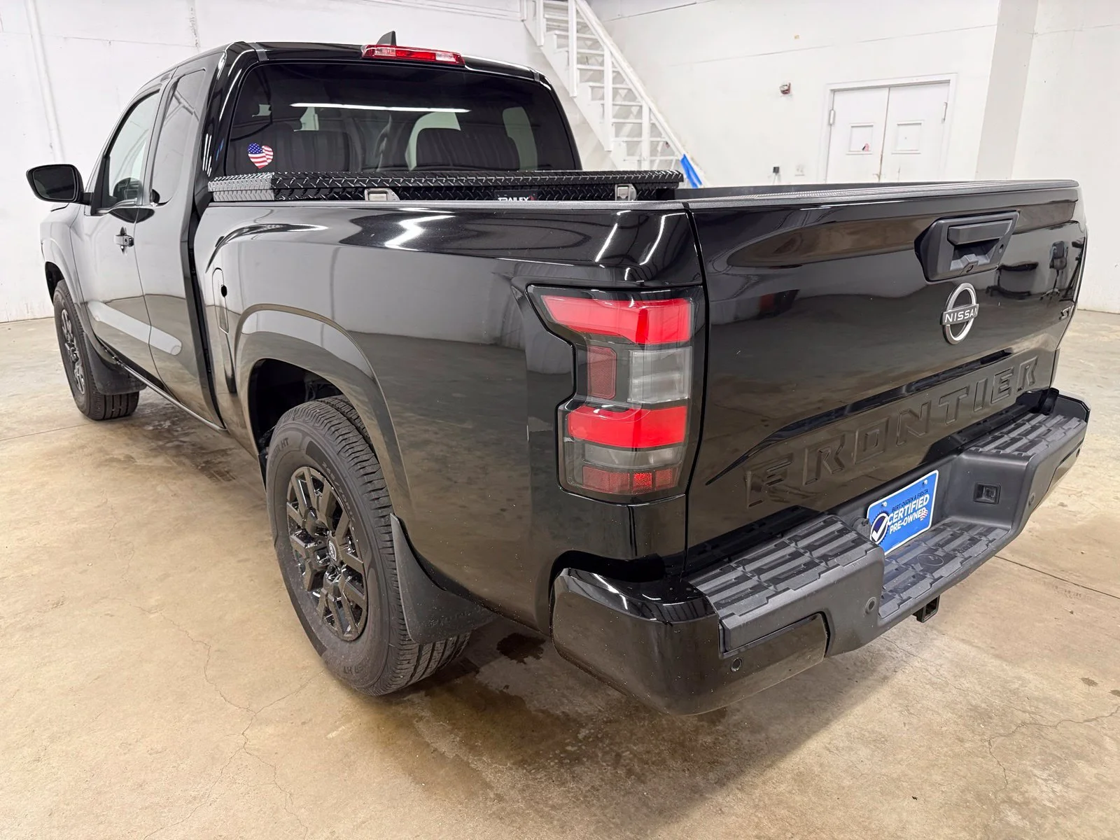 Used 2023 Black Nissan SV image 7