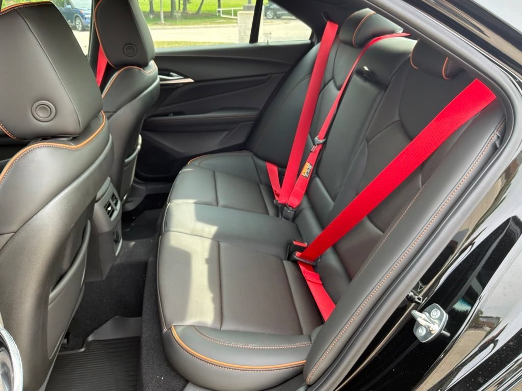 2026 Cadillac CT4 V-Series - Photo 27