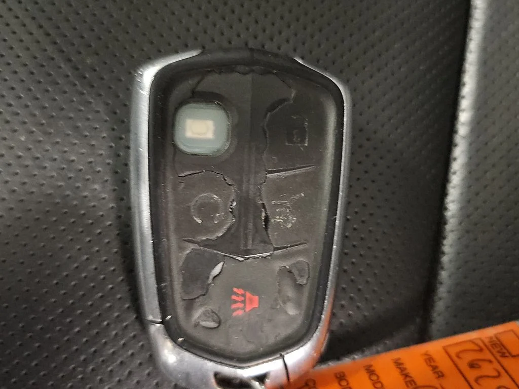 Used 2020 White Cadillac Sport image 36