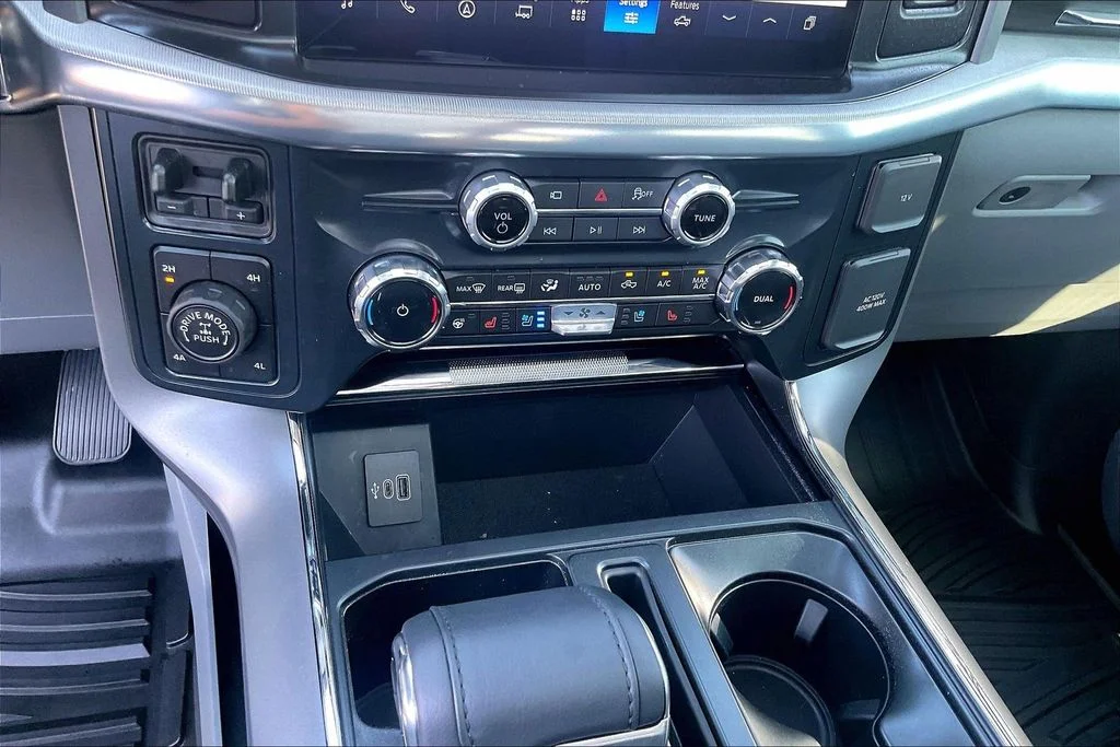 Certified Used 2026 Black Metallic Ford Lariat image 36