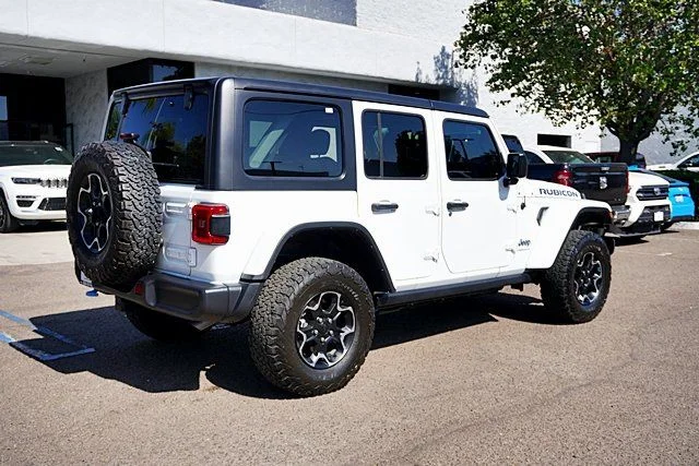 Used 2023 White Jeep Rubicon 4xe image 8
