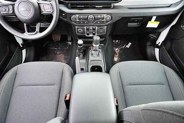 New 2026 Bright White Clear-Coat Exterior Paint Jeep Sport image 25