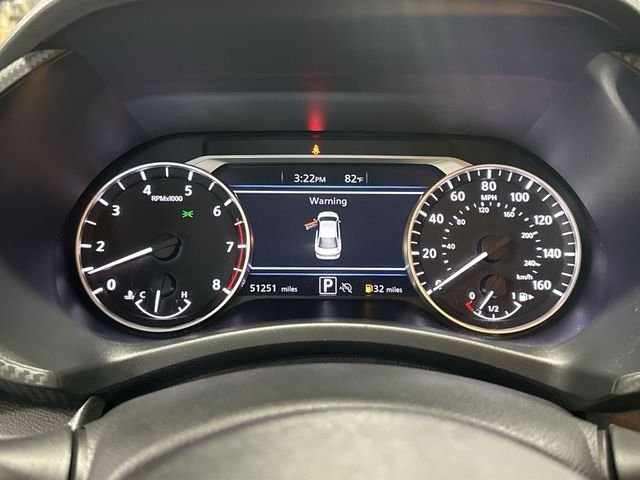 Certified Used 2024 Gray Nissan SR image 14