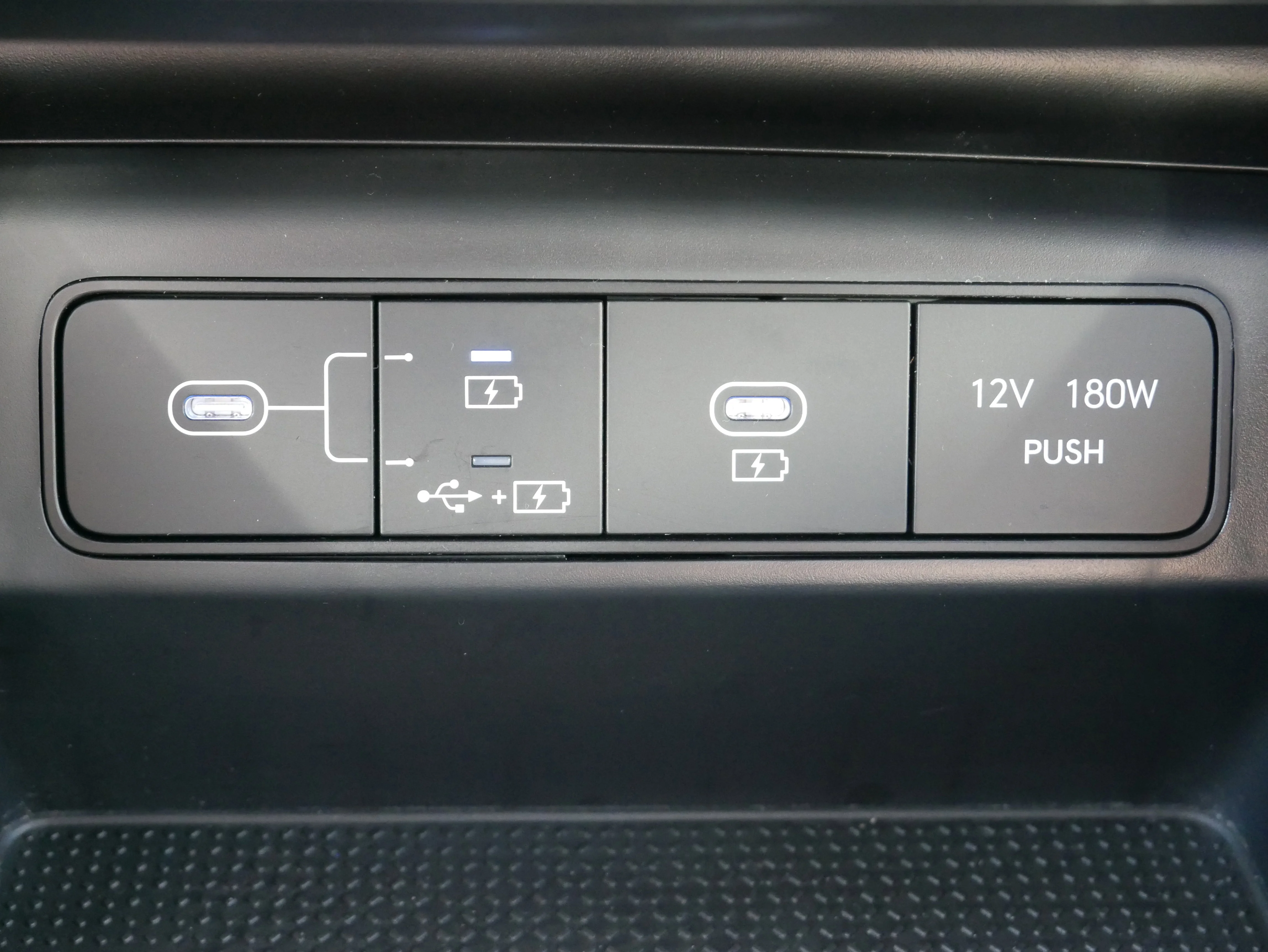 2026 Hyundai Tucson SE - Photo 20