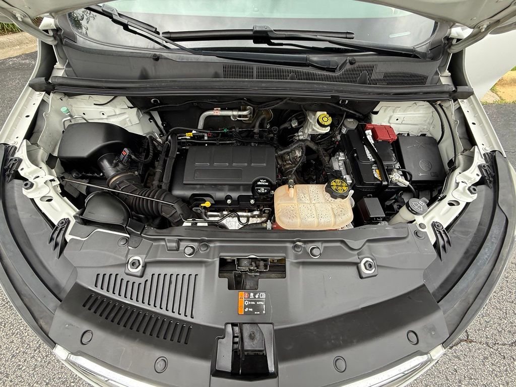 Used 2020 White Buick Preferred image 28
