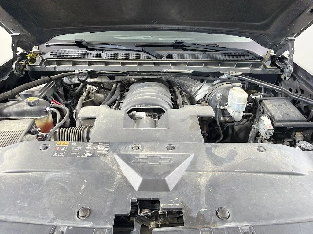 Used 2016 Gray Chevrolet LT image 25