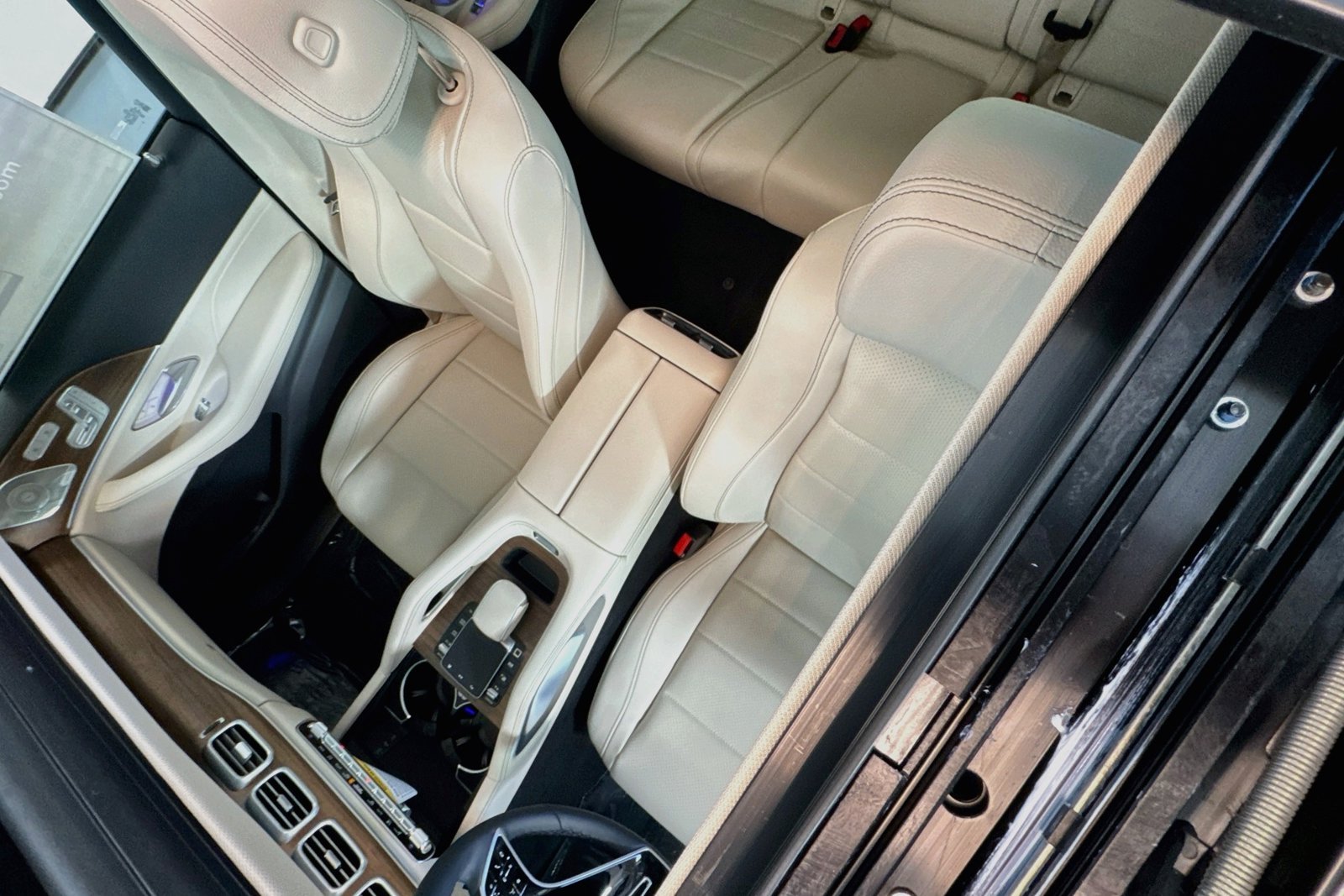 New 2026 Polar White Mercedes-Benz GLE 450 image 19