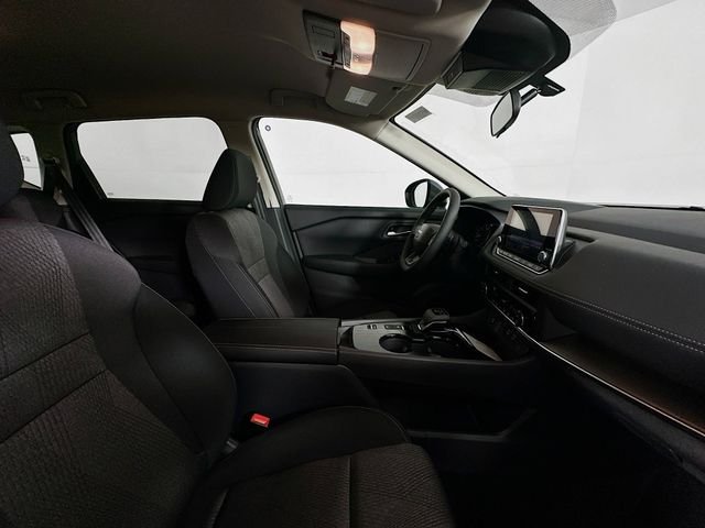Used 2026 Gray Nissan SV image 27