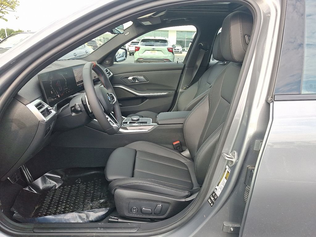 New 2026 Skyscraper Grey Metallic BMW M340i xDrive image 6
