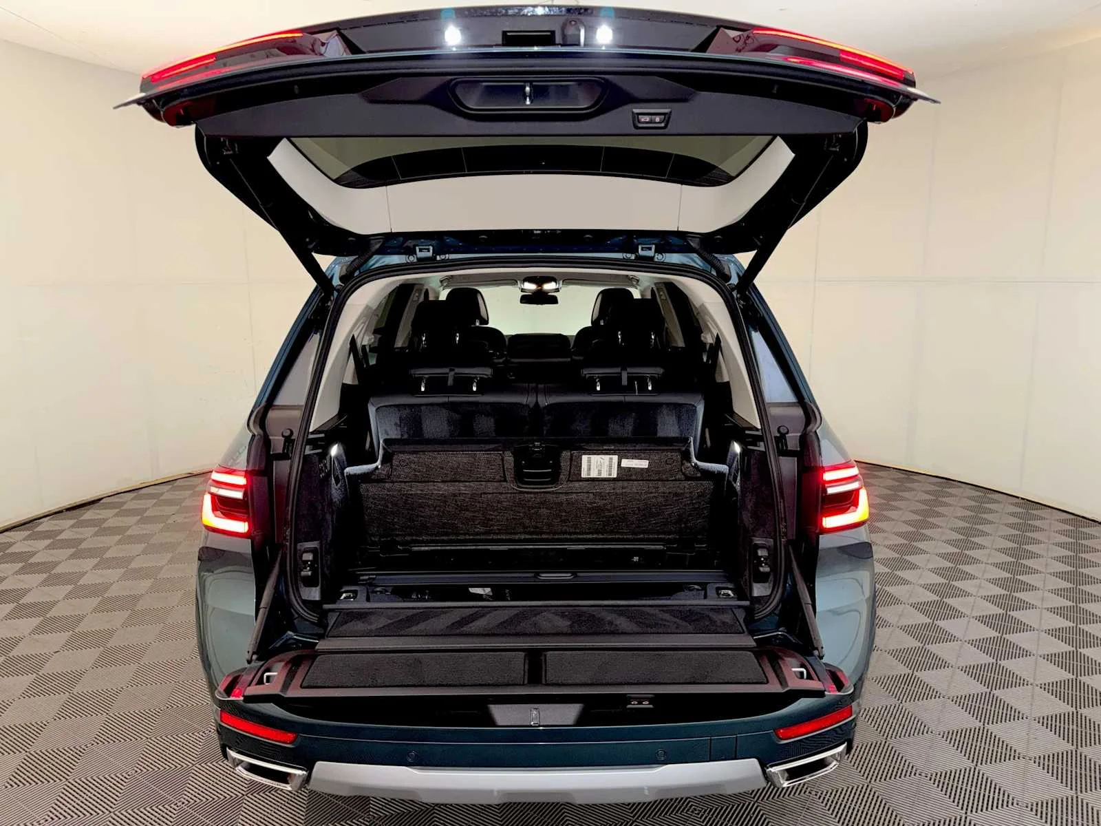 2026 BMW X7 40i - Photo 24