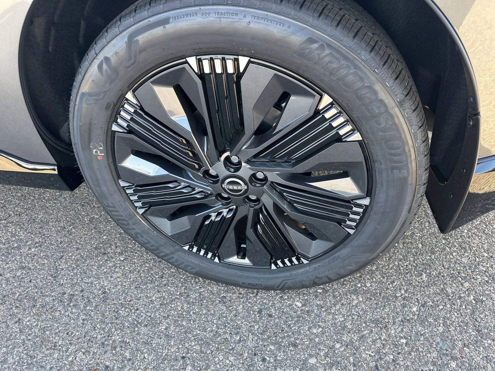 New 2026 Gun Metallic Nissan Platinum image 9