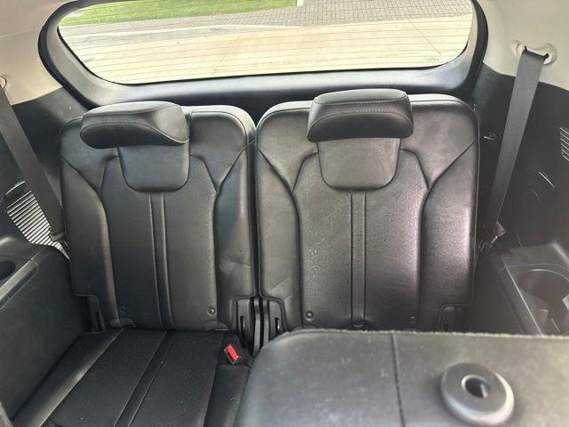 Used 2023 Gray Kia SX image 5