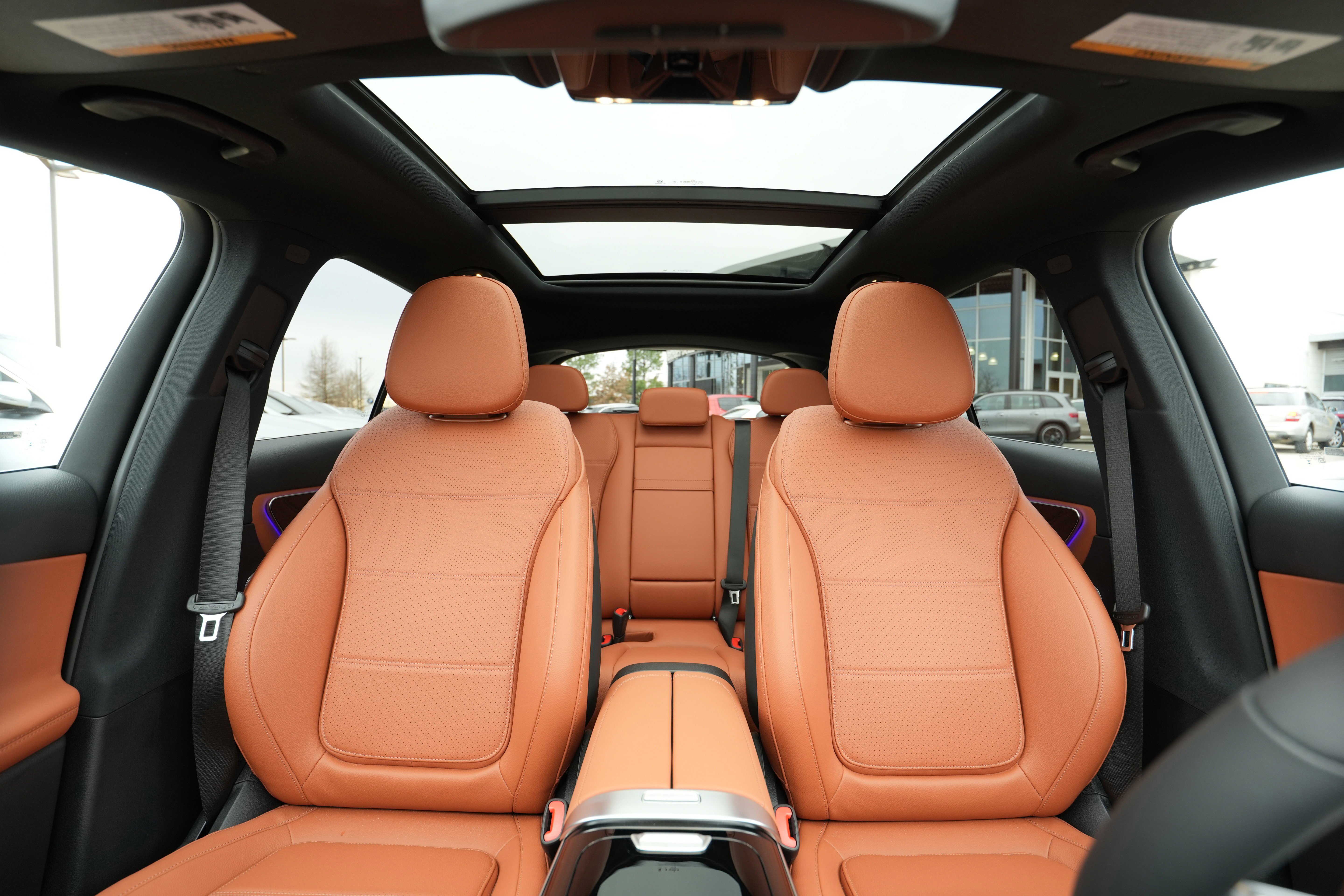 Used 2026 Black Mercedes-Benz GLC 300 image 32