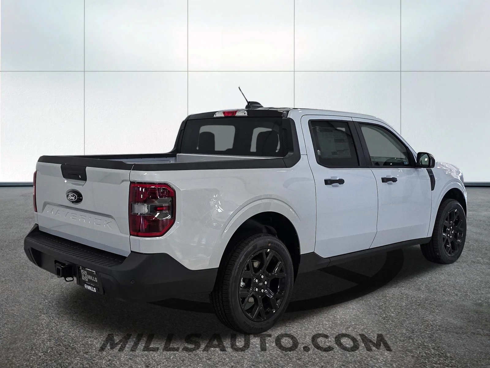 New 2026 White Ford XLT image 8