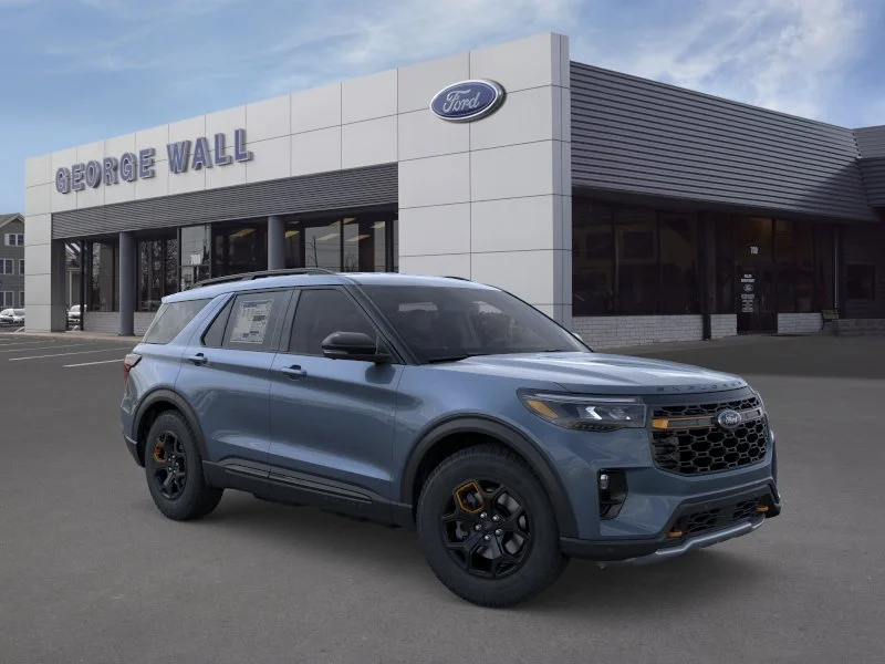 New 2026 Vapor Blue Metallic Ford Tremor® image 30