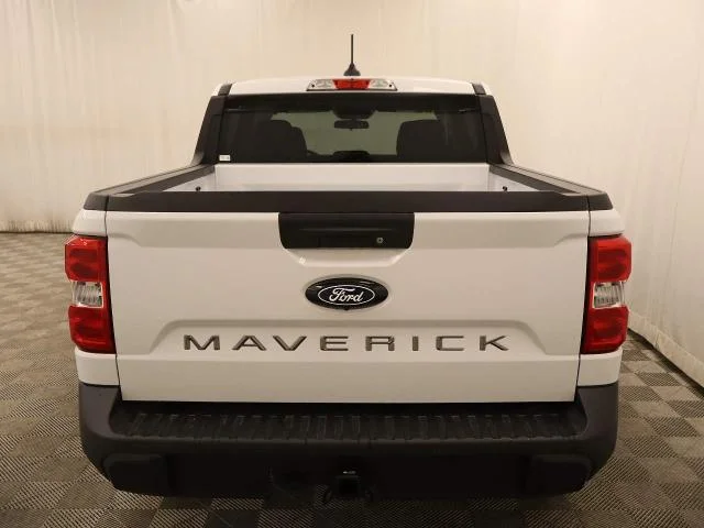 New 2026 Oxford White Ford XLT image 20