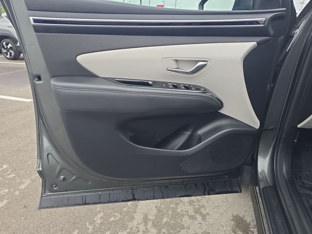 Used 2022 Gray Hyundai SEL Convenience image 13