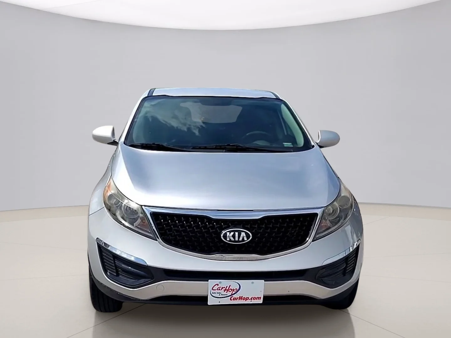 Used 2016 Silver Kia LX FWD image 8