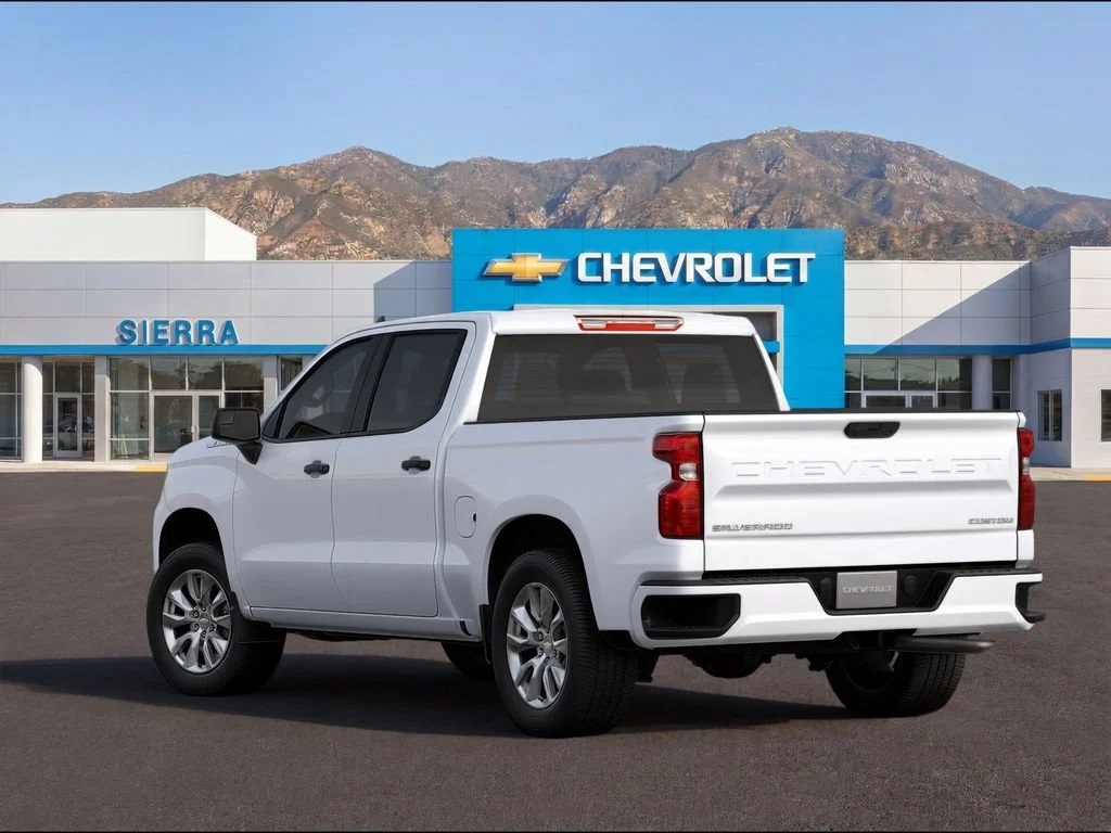 New 2026 Summit White Chevrolet Custom image 3