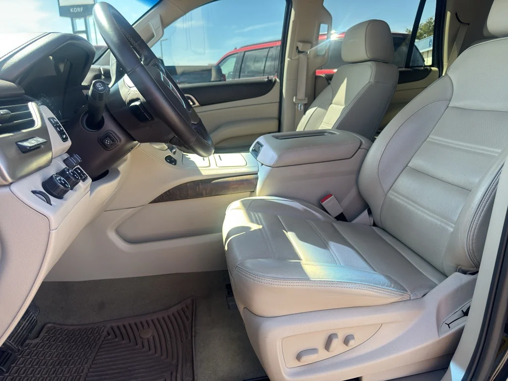 Used 2018 Onyx Black GMC Denali image 11