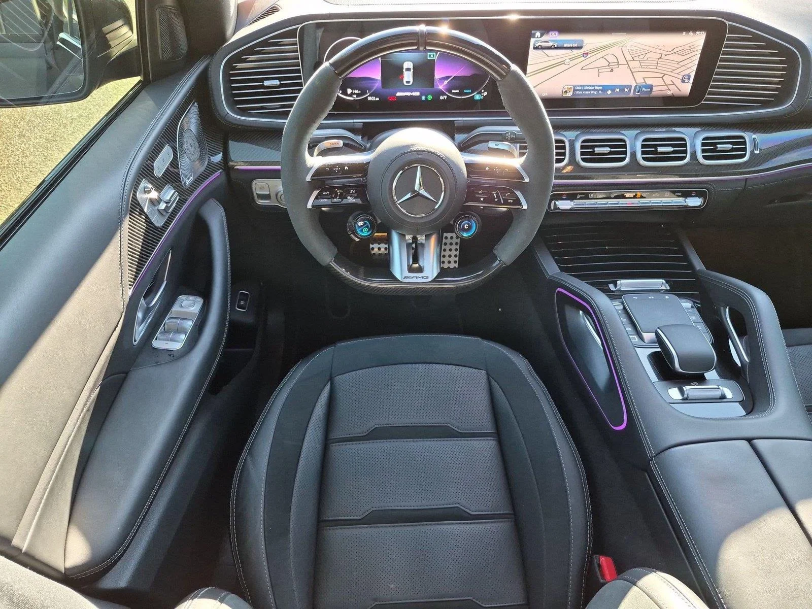 Used 2025 Black Mercedes-Benz AMG® GLE 53 image 31
