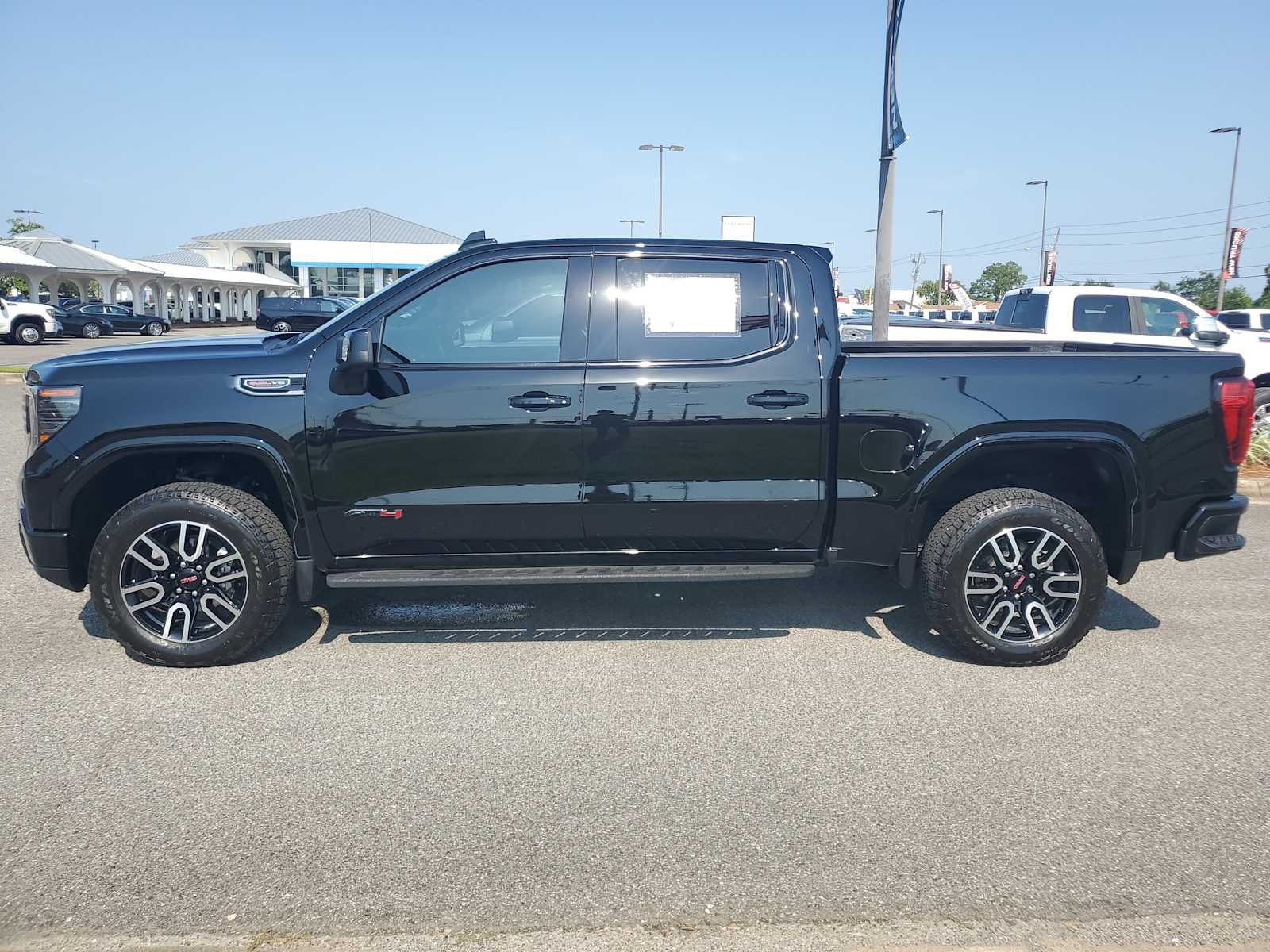 Used 2026 Onyx Black GMC AT4 image 2