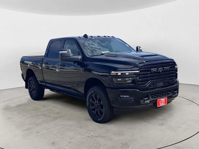 New 2026 Diamond Black Ram LARAMIE CREW CAB 4X4 6
