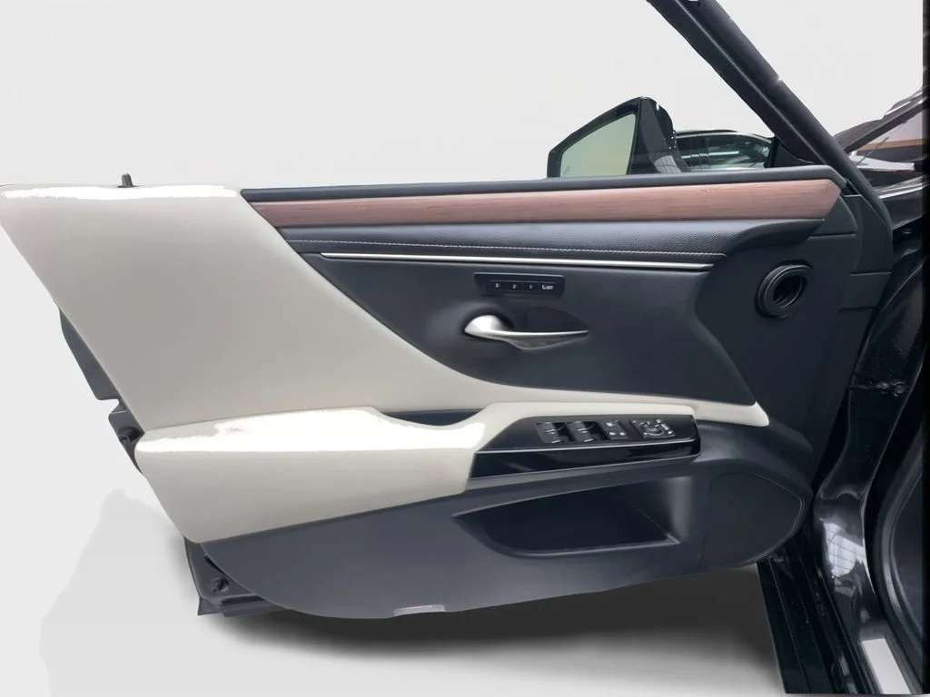 Used 2024 Black Lexus 350 image 24