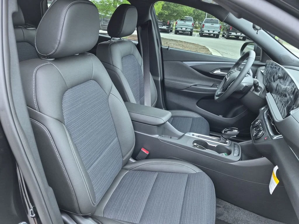 New 2026 Black Buick Preferred image 39