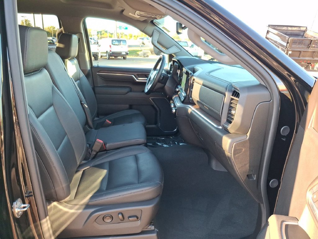 2026 GMC Sierra 1500 SLT - Photo 25