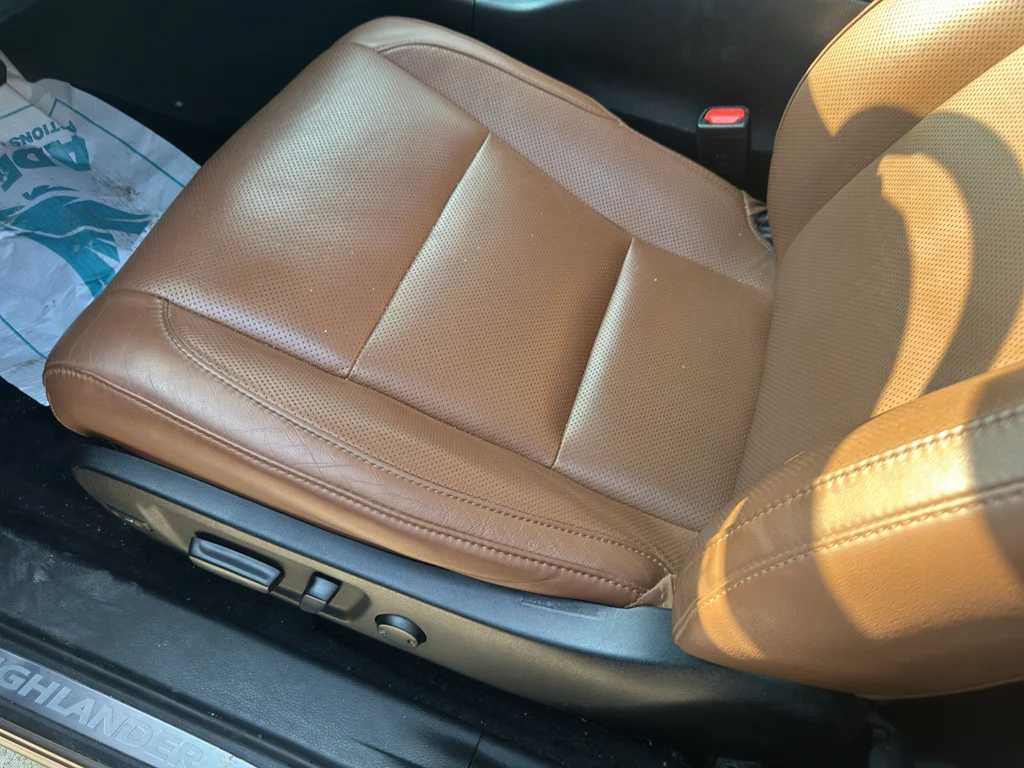 Used 2018 Toasted Walnut Pearl Toyota Limited Platinum image 5