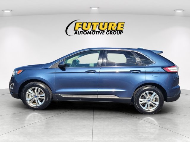 Used 2018 Blue Ford SEL image 6