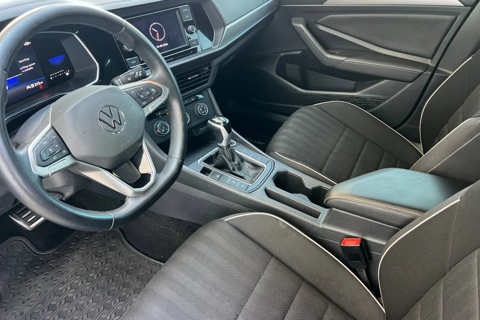 Used 2024  Volkswagen Sport image 10