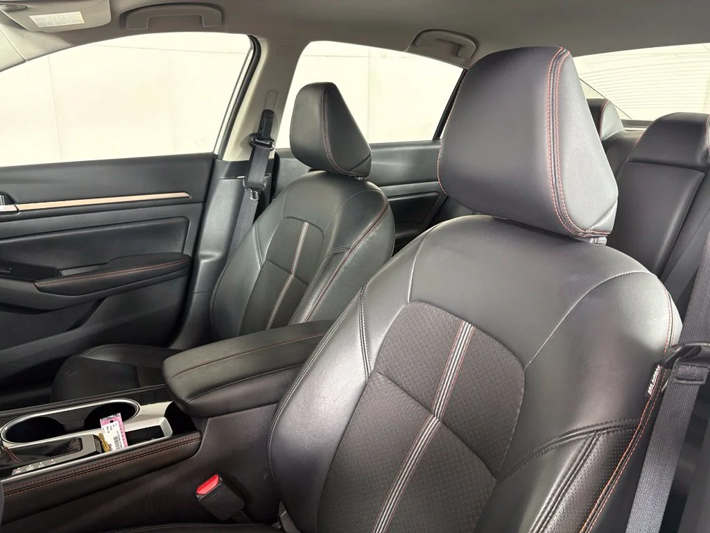 Used 2024 Silver Nissan 2.5 SR image 16