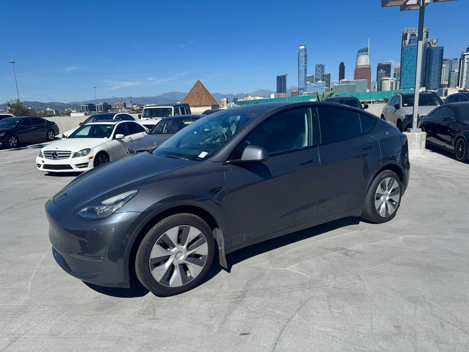 Used 2022 Tesla Model Y Long Range with VIN 7SAYGDEE1NF422395 for sale in Los Angeles, CA