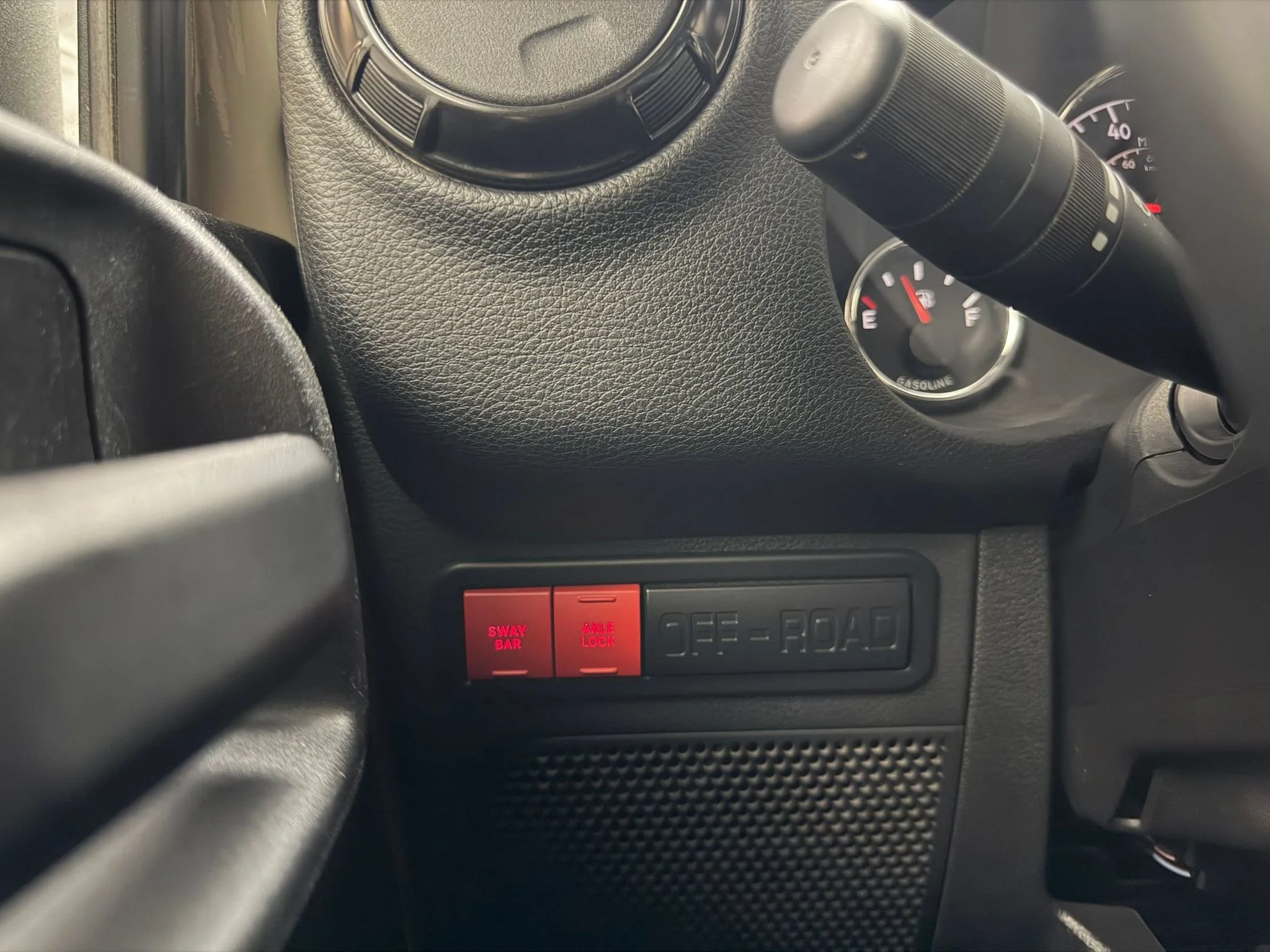 Used 2017 Gobi Clearcoat Jeep Rubicon Recon image 18