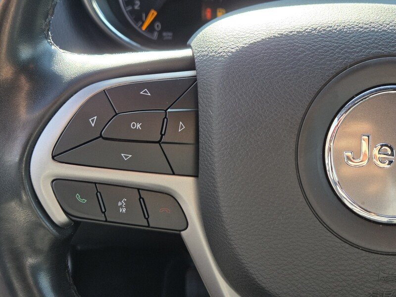 Used 2020 Gray Jeep Laredo E image 26