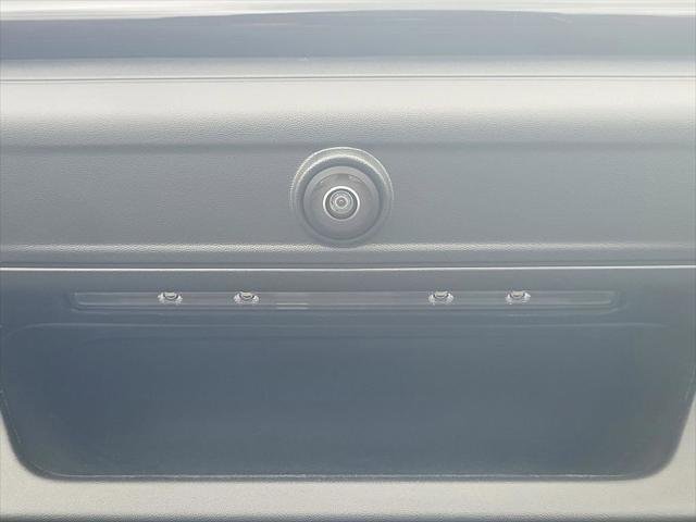 New 2026 Diamond Black Crystal Pearl-Coat Exterior Paint RAM BIG HORN image 31
