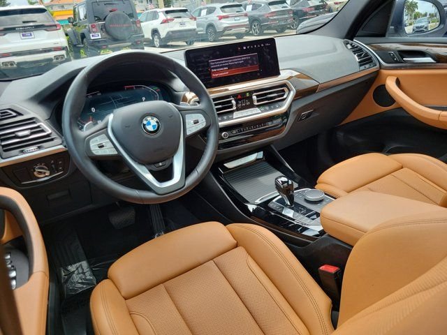 Used 2023 White BMW xDrive30i image 11