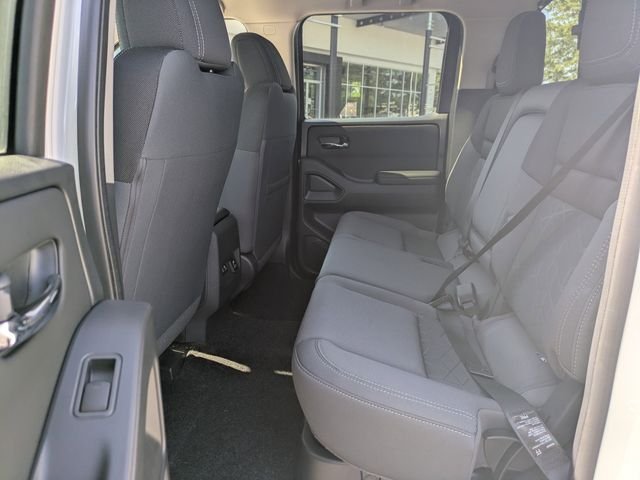 2026 Nissan Frontier SV - Photo 6
