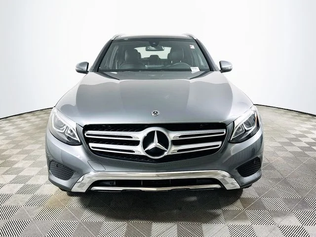 Used 2017 Gray Mercedes-Benz GLC 300 image 8