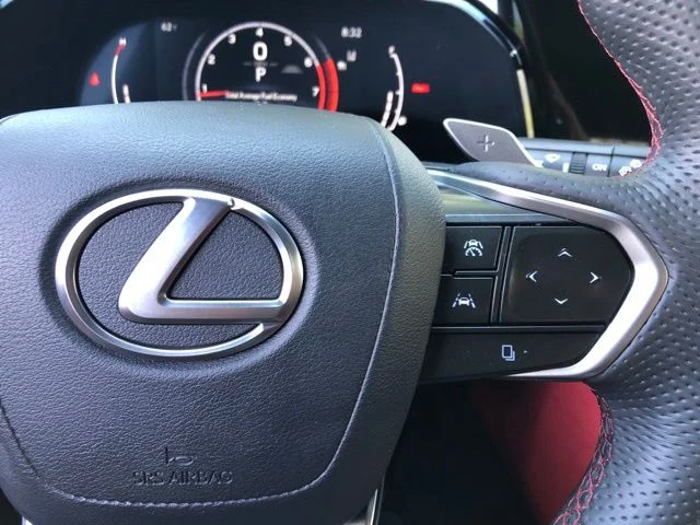 Used 2024 Ultra White Lexus 350 F SPORT Handling image 28
