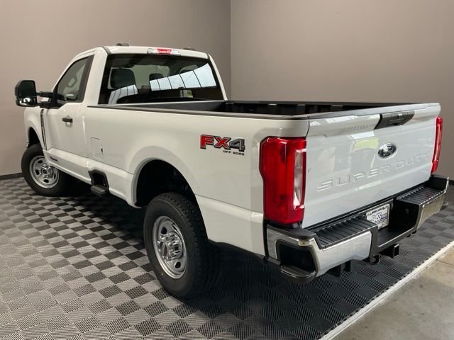 2026 Ford F-350 Super Duty XL - Photo 9